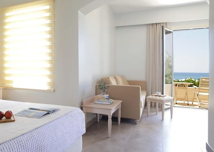 Отель Costa Rossa Кси