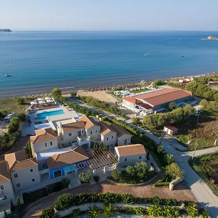 Costa Rossa Hotell Xi Beach