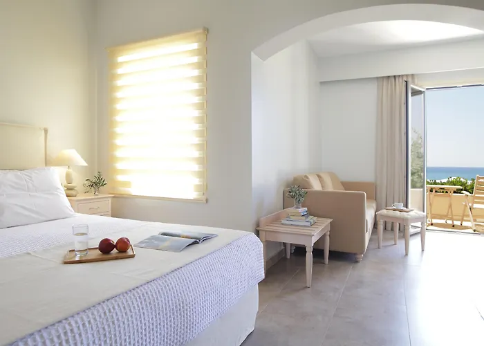 Costa Rossa -adults Only 酒店 3*