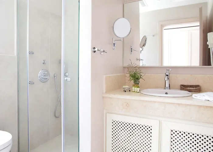 Costa Rossa -adults Only