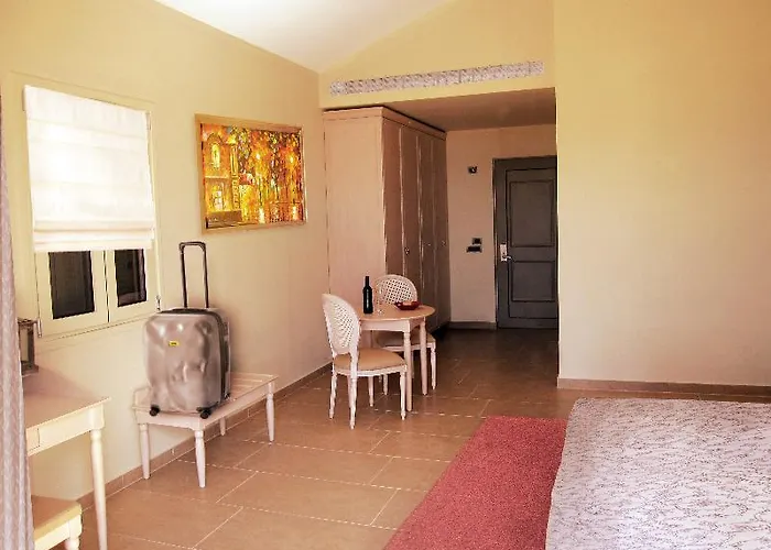 Costa Rossa -adults Only 酒店 3*