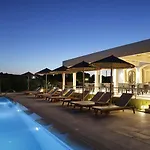 מלון Costa Rossa -adults Only